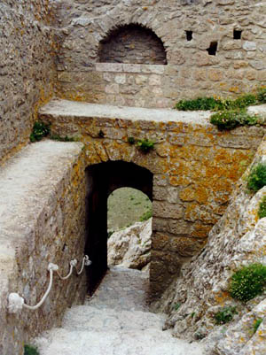 Chateau de Queribus - Steps